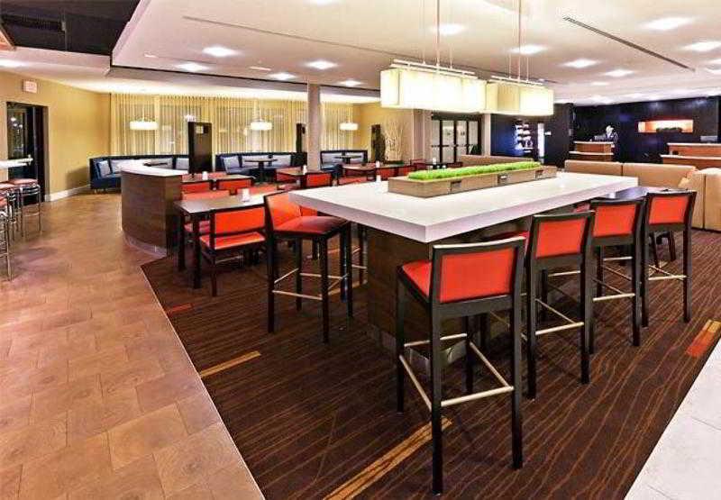 Courtyard By Marriott Tulsa Woodland Hills Otel Dış mekan fotoğraf